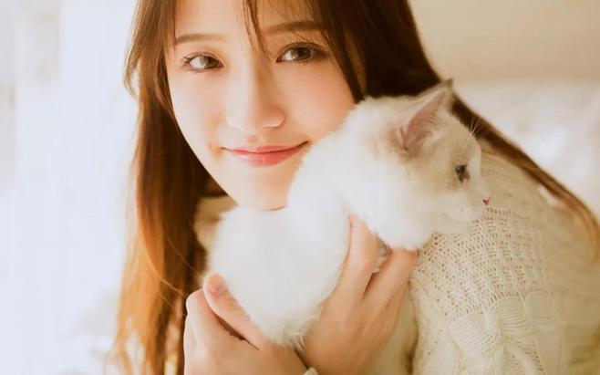深夜十点 妹子等你这样来撩她