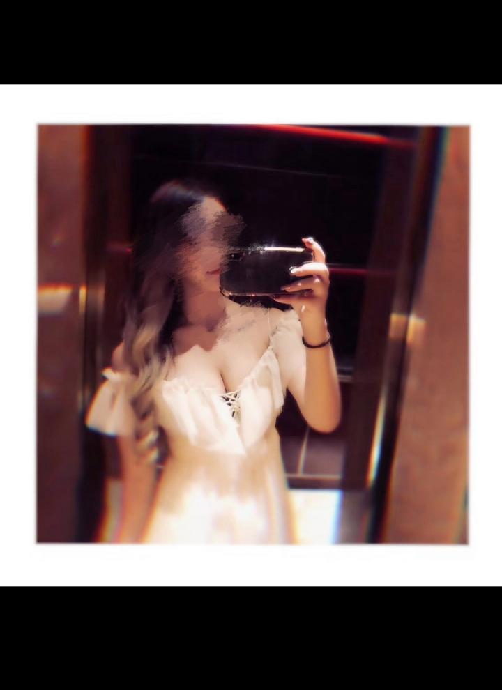 如何跟相亲对象日常聊天技巧女生?相亲对象该如何聊天?